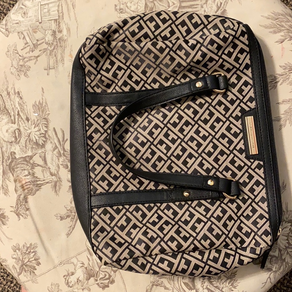 Tommy Hilfiger Purse